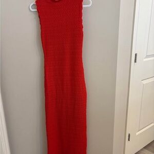 Sleek Red Sleeveless Knit Maxi Dress